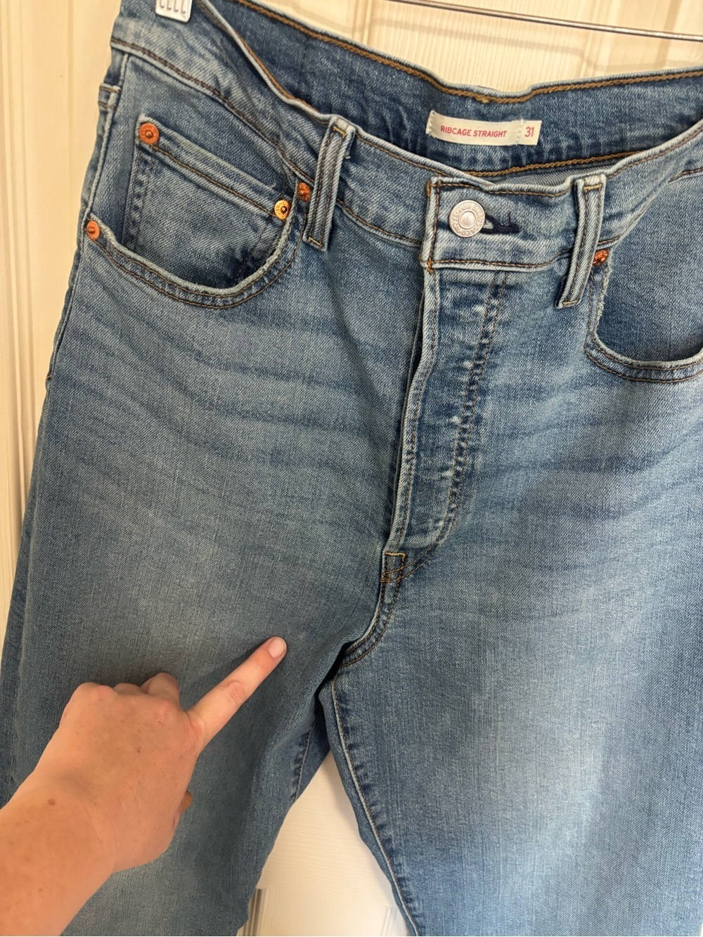 Levi’s Ribcage Straight Jeans W31 L32 Medium Wash Vintage Fade High Rise - Picture 7 of 13